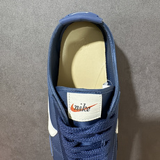 Nike Moon Shoe OG Summit 耐克 柔软舒适防滑耐磨 低帮休闲板鞋 货号:IW0955-400 尺码 Nike Moon Shoe OG Summit 耐克 柔软舒适防滑耐磨 低帮休闲板鞋 货号:IW0955-400 尺码