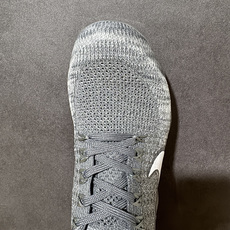 耐克(NIKE)Air VaporMax Flyknit 轻盈透气针织男气垫跑步鞋 回弹缓冲休闲鞋 防滑 减震 耐磨 轻 耐克(NIKE)Air VaporMax Flyknit 轻盈透气针织男气垫跑步鞋 回弹缓冲休闲鞋 防滑 减震 耐磨 轻