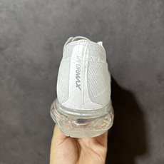 耐克(NIKE)Air VaporMax Flyknit 轻盈透气针织男气垫跑步鞋 回弹缓冲休闲鞋 防滑 减震 耐磨 轻 耐克(NIKE)Air VaporMax Flyknit 轻盈透气针织男气垫跑步鞋 回弹缓冲休闲鞋 防滑 减震 耐磨 轻