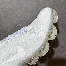 耐克(NIKE)Air VaporMax Flyknit 轻盈透气针织男气垫跑步鞋 回弹缓冲休闲鞋 防滑 减震 耐磨 轻 耐克(NIKE)Air VaporMax Flyknit 轻盈透气针织男气垫跑步鞋 回弹缓冲休闲鞋 防滑 减震 耐磨 轻