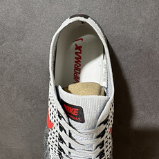 耐克(NIKE)Air VaporMax Flyknit 轻盈透气针织男气垫跑步鞋 回弹缓冲休闲鞋 防滑 减震 耐磨 轻 耐克(NIKE)Air VaporMax Flyknit 轻盈透气针织男气垫跑步鞋 回弹缓冲休闲鞋 防滑 减震 耐磨 轻