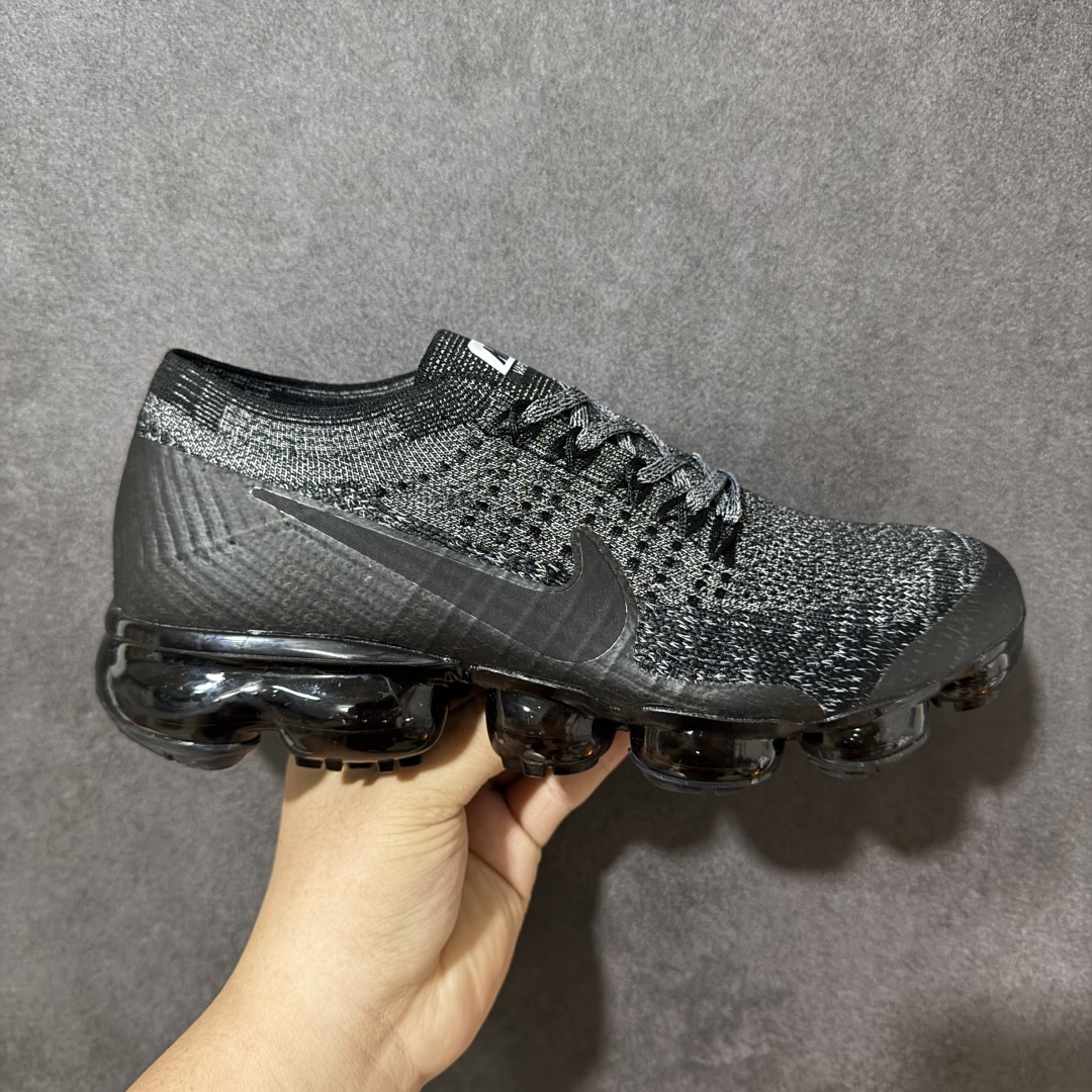 耐克(NIKE)Air VaporMax Flyknit 轻盈透气针织男气垫跑步鞋 回弹缓冲休闲鞋 防滑 减震 耐磨 轻 耐克(NIKE)Air VaporMax Flyknit 轻盈透气针织男气垫跑步鞋 回弹缓冲休闲鞋 防滑 减震 耐磨 轻