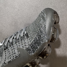 耐克(NIKE)Air VaporMax Flyknit 轻盈透气针织男气垫跑步鞋 回弹缓冲休闲鞋 防滑 减震 耐磨 轻 耐克(NIKE)Air VaporMax Flyknit 轻盈透气针织男气垫跑步鞋 回弹缓冲休闲鞋 防滑 减震 耐磨 轻