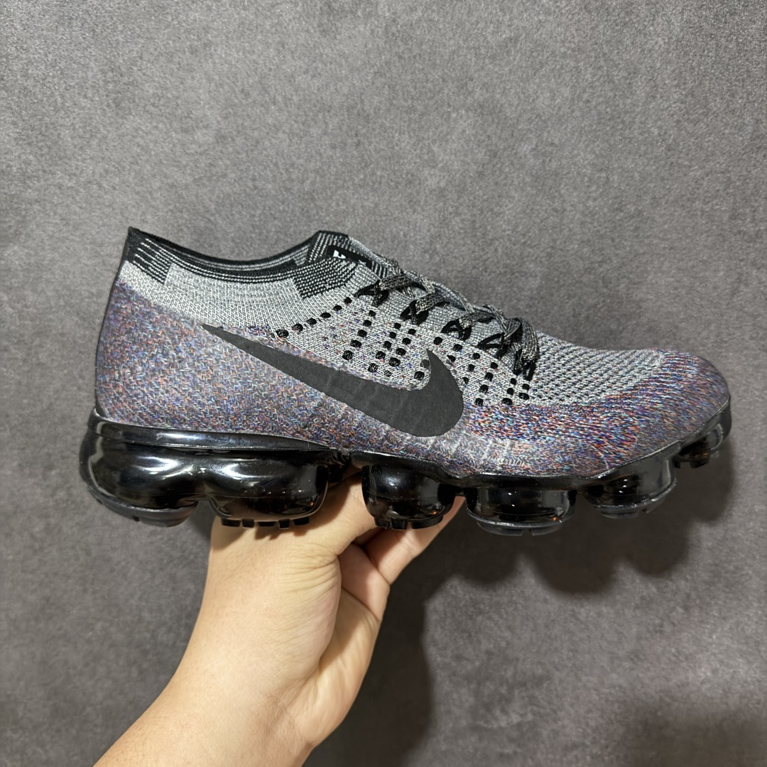 耐克(NIKE)Air VaporMax Flyknit 轻盈透气针织男气垫跑步鞋 回弹缓冲休闲鞋 防滑 减震 耐磨 轻 耐克(NIKE)Air VaporMax Flyknit 轻盈透气针织男气垫跑步鞋 回弹缓冲休闲鞋 防滑 减震 耐磨 轻