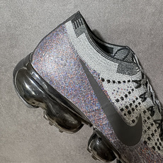 耐克(NIKE)Air VaporMax Flyknit 轻盈透气针织男气垫跑步鞋 回弹缓冲休闲鞋 防滑 减震 耐磨 轻 耐克(NIKE)Air VaporMax Flyknit 轻盈透气针织男气垫跑步鞋 回弹缓冲休闲鞋 防滑 减震 耐磨 轻