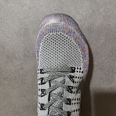 耐克(NIKE)Air VaporMax Flyknit 轻盈透气针织男气垫跑步鞋 回弹缓冲休闲鞋 防滑 减震 耐磨 轻 耐克(NIKE)Air VaporMax Flyknit 轻盈透气针织男气垫跑步鞋 回弹缓冲休闲鞋 防滑 减震 耐磨 轻