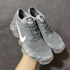耐克(NIKE)Air VaporMax Flyknit 轻盈透气针织男气垫跑步鞋 回弹缓冲休闲鞋 防滑 减震 耐磨 轻 耐克(NIKE)Air VaporMax Flyknit 轻盈透气针织男气垫跑步鞋 回弹缓冲休闲鞋 防滑 减震 耐磨 轻