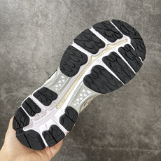 Asics Gel Kayano 12.1 亚瑟士卡亚诺12.1代系列低帮轻量缓震休闲运动跑步鞋 采用环保太空合成革配合 Asics Gel Kayano 12.1 亚瑟士卡亚诺12.1代系列低帮轻量缓震休闲运动跑步鞋 采用环保太空合成革配合