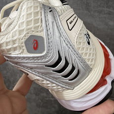 Asics Gel Kayano 12.1 亚瑟士卡亚诺12.1代系列低帮轻量缓震休闲运动跑步鞋 采用环保太空合成革配合 Asics Gel Kayano 12.1 亚瑟士卡亚诺12.1代系列低帮轻量缓震休闲运动跑步鞋 采用环保太空合成革配合