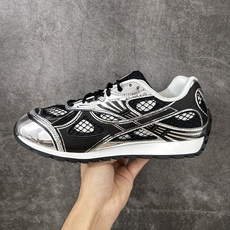 BOTTEGA VENETA Orbit Runner BV葆蝶家时尚休闲王一博同款老爹鞋运动鞋 原版开发 一比一打造 BOTTEGA VENETA Orbit Runner BV葆蝶家时尚休闲王一博同款老爹鞋运动鞋 原版开发 一比一打造