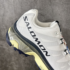 Salomon萨洛蒙 XT-4 OG 户外越野跑鞋 鞋面采用SENSIFIT贴合技术 全方位贴合包裹脚型 鞋跟部鞋底牵引 Salomon萨洛蒙 XT-4 OG 户外越野跑鞋 鞋面采用SENSIFIT贴合技术 全方位贴合包裹脚型 鞋跟部鞋底牵引