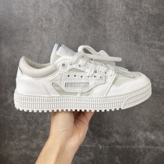 OFF-WHITE 3.0 Off Court 小牛皮 圆头系带 低帮休闲休闲鞋 标签的独特风格上脚就是焦点 外观很有设 OFF-WHITE 3.0 Off Court 小牛皮 圆头系带 低帮休闲休闲鞋 标签的独特风格上脚就是焦点 外观很有设