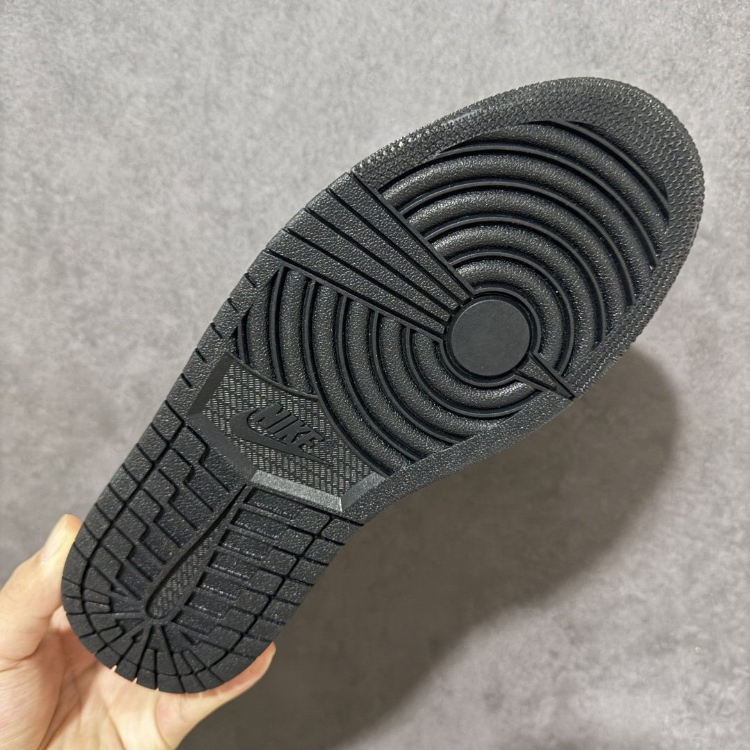 耐克Nike Air Jordan 1 AJ1乔丹一代低帮经典复古文化休闲运动篮球鞋 货号:-081 尺码: 36 36