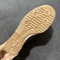 AD Originals SL 72 休闲防滑耐磨低帮板鞋 经典低帮设计和橡胶外底,采用舒爽尼龙鞋面,绒面革饰面和皮革细 AD Originals SL 72 休闲防滑耐磨低帮板鞋 经典低帮设计和橡胶外底,采用舒爽尼龙鞋面,绒面革饰面和皮革细
