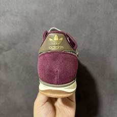 AD Originals SL 72 休闲防滑耐磨低帮板鞋 经典低帮设计和橡胶外底,采用舒爽尼龙鞋面,绒面革饰面和皮革细 AD Originals SL 72 休闲防滑耐磨低帮板鞋 经典低帮设计和橡胶外底,采用舒爽尼龙鞋面,绒面革饰面和皮革细