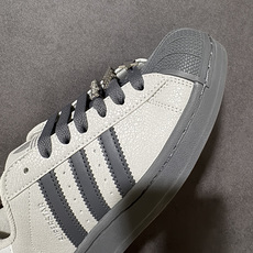 Adidas Originals Superstar贝壳头系列 阿迪达斯 三叶草低帮经典百搭休闲运动板鞋 货号:IH16 Adidas Originals Superstar贝壳头系列 阿迪达斯 三叶草低帮经典百搭休闲运动板鞋 货号:IH16