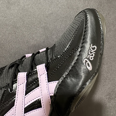 ASICS HYPERSYNC 薄底德训鞋 时尚经典透气包裹性轻便低帮生活休闲鞋男女同款 尺码:36 36.5 37.5 ASICS HYPERSYNC 薄底德训鞋 时尚经典透气包裹性轻便低帮生活休闲鞋男女同款 尺码:36 36.5 37.5