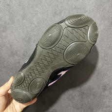 ASICS HYPERSYNC 薄底德训鞋 时尚经典透气包裹性轻便低帮生活休闲鞋男女同款 尺码:36 36.5 37.5 ASICS HYPERSYNC 薄底德训鞋 时尚经典透气包裹性轻便低帮生活休闲鞋男女同款 尺码:36 36.5 37.5