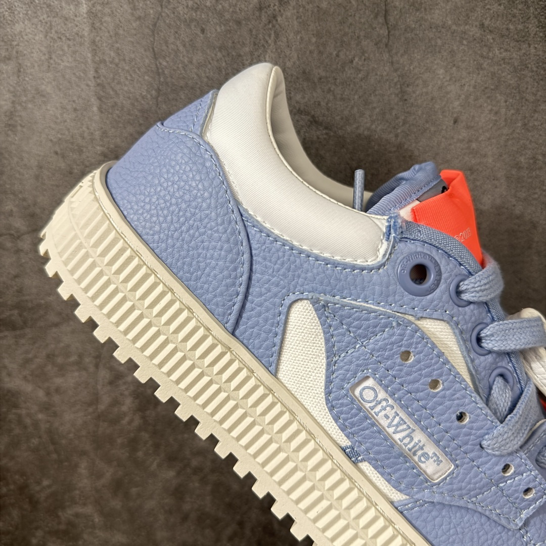 OFF-WHITE 3.0 Off Court 小牛皮 圆头系带 低帮休闲休闲鞋 标签的独特风格上脚就是焦点 外观很有设