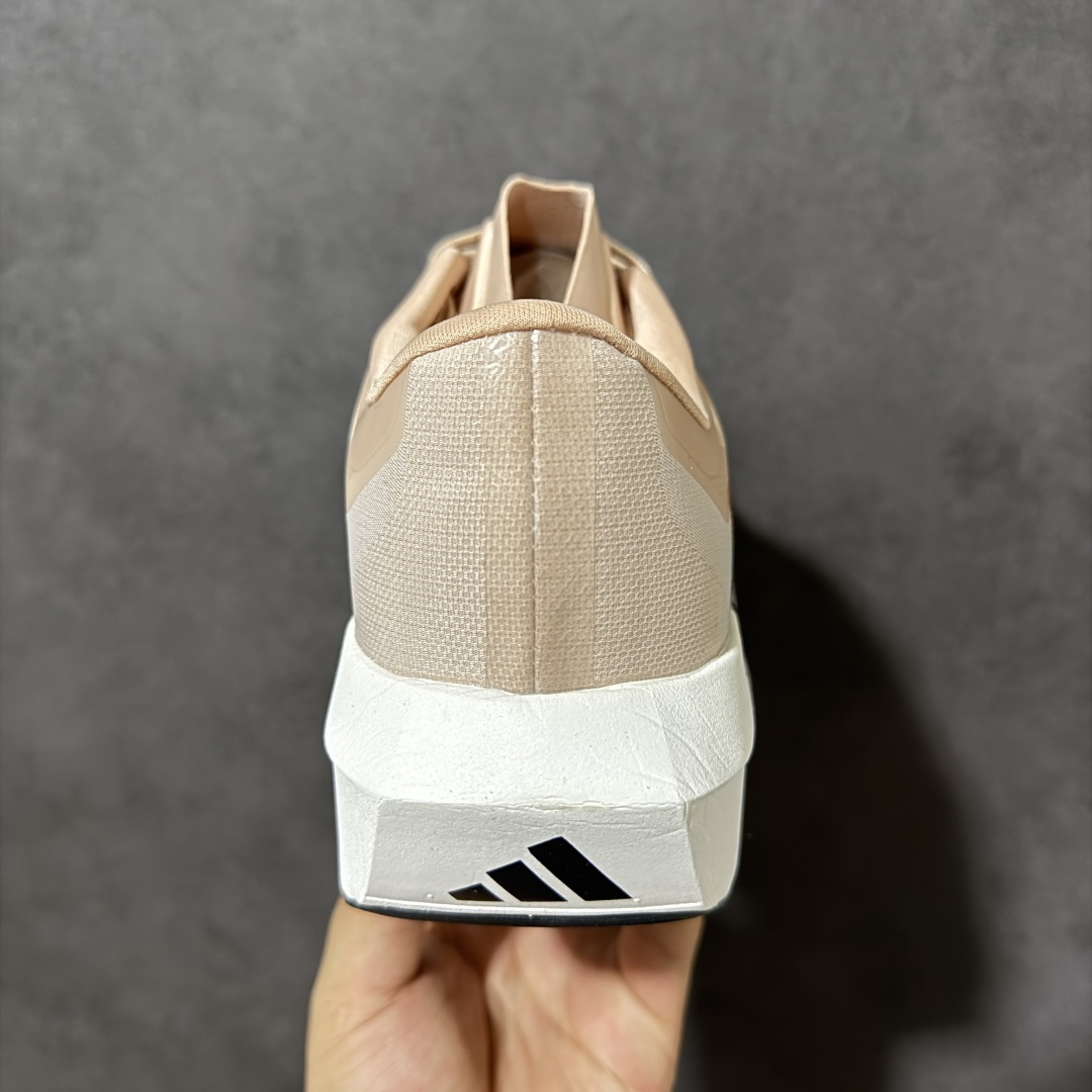 AD ADIZERO EVO SL 2 阿迪超轻透气缓震跑鞋 以令人难以置信的138克重量，刷新了跑鞋轻量化的记录，阿迪