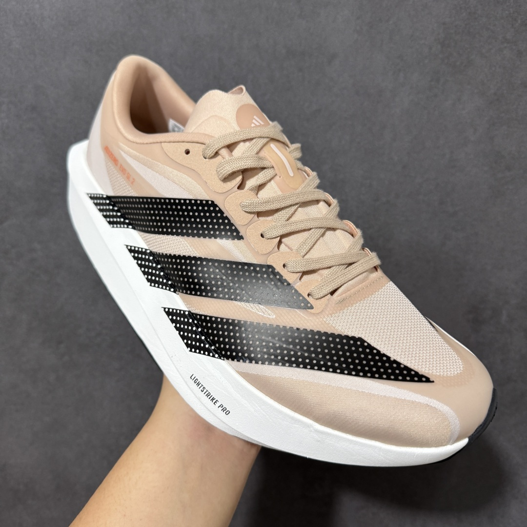 AD ADIZERO EVO SL 2 阿迪超轻透气缓震跑鞋 以令人难以置信的138克重量，刷新了跑鞋轻量化的记录，阿迪