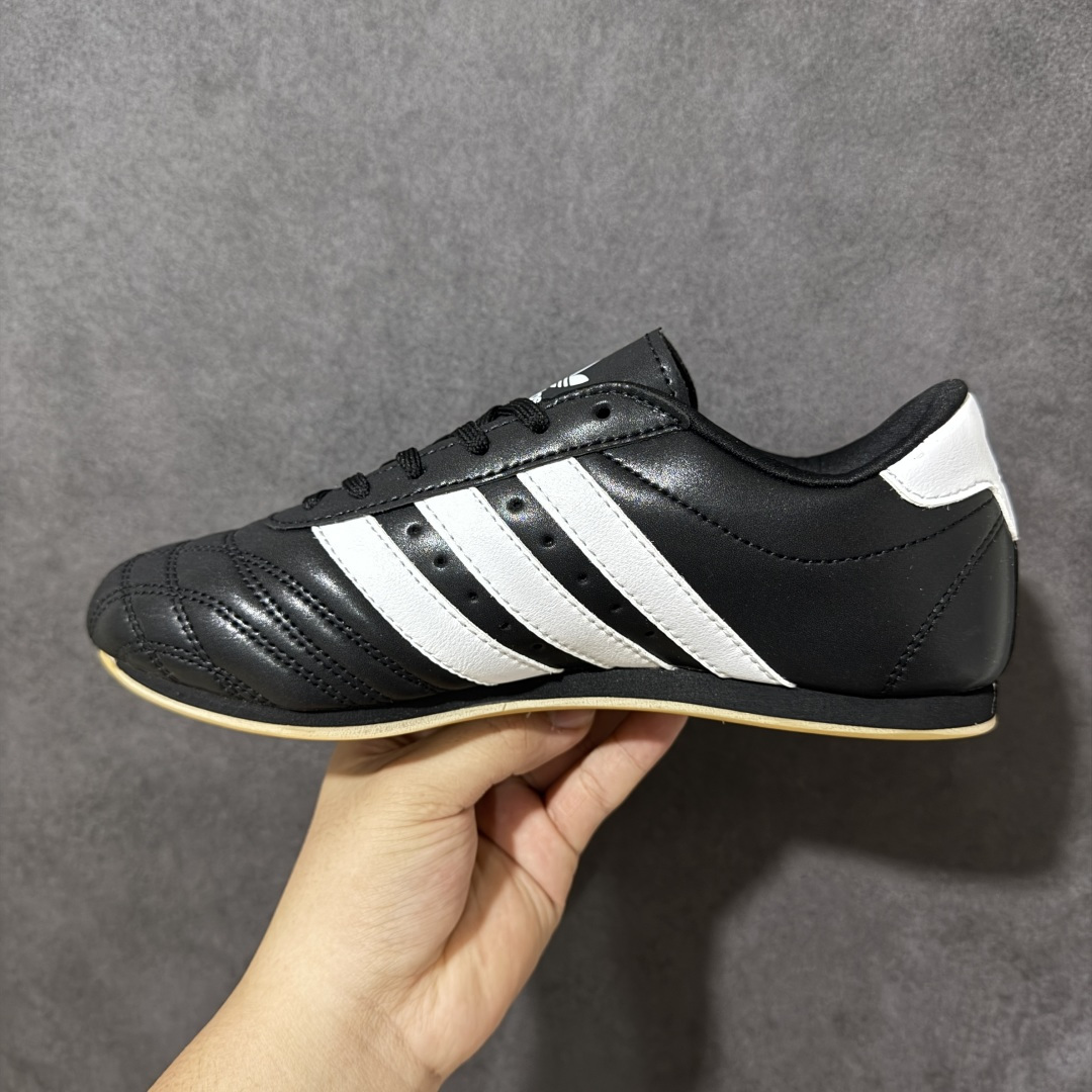 阿迪达斯 ADIDAS ORIGINALS TAEKWONDO 时尚百搭 防滑 低帮 训练鞋 男女款 银黑色德训鞋 潮运 阿迪达斯 ADIDAS ORIGINALS TAEKWONDO 时尚百搭 防滑 低帮 训练鞋 男女款 银黑色德训鞋 潮运