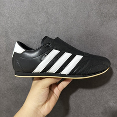 阿迪达斯 ADIDAS ORIGINALS TAEKWONDO 时尚百搭 防滑 低帮 训练鞋 男女款 银黑色德训鞋 潮运 阿迪达斯 ADIDAS ORIGINALS TAEKWONDO 时尚百搭 防滑 低帮 训练鞋 男女款 银黑色德训鞋 潮运
