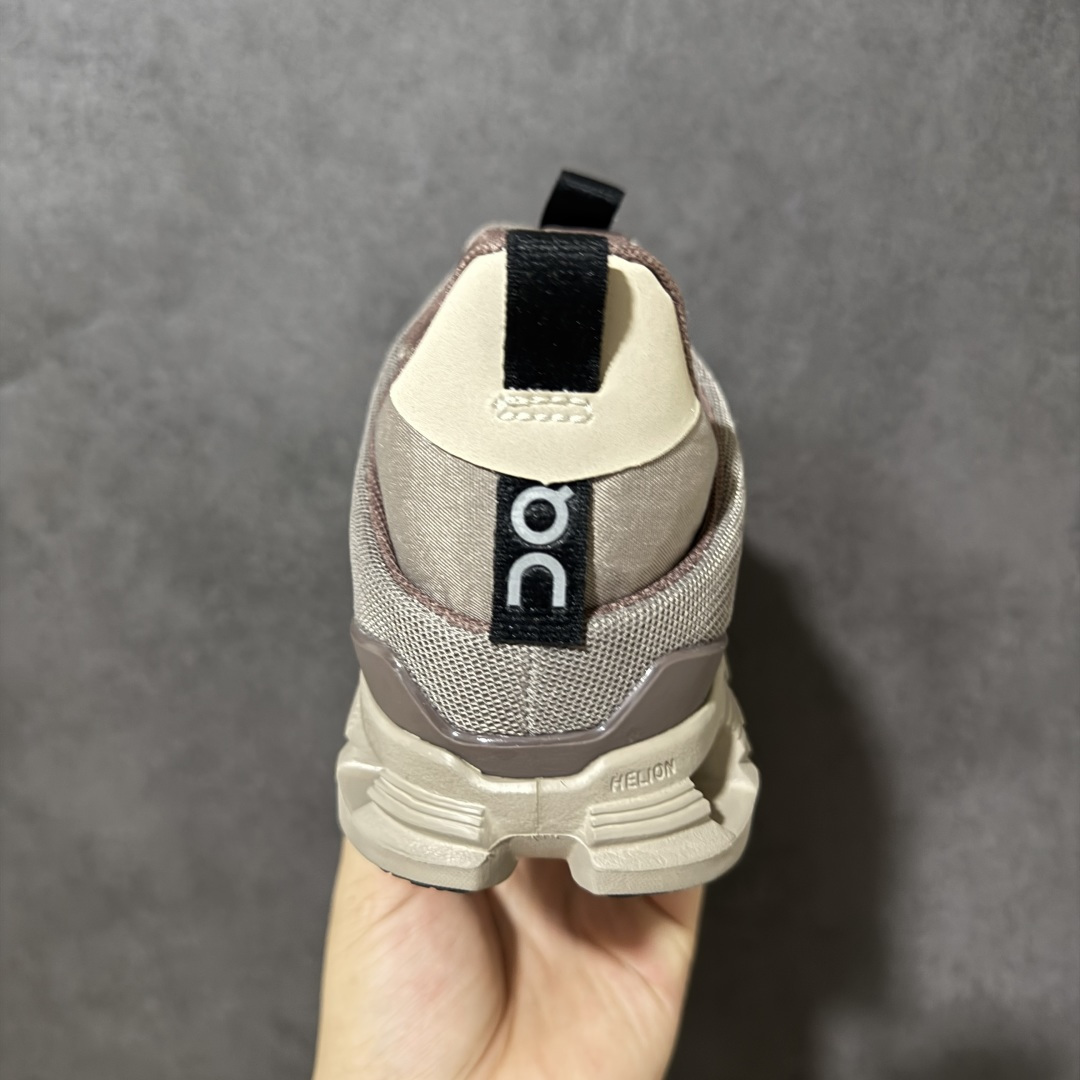 On昂跑 Cloud X 4 户外街头机能风跑步鞋 Cloud Hi Edge户外机能融合街头潮流 越界开启全新都市探索 On昂跑 Cloud X 4 户外街头机能风跑步鞋 Cloud Hi Edge户外机能融合街头潮流 越界开启全新都市探索