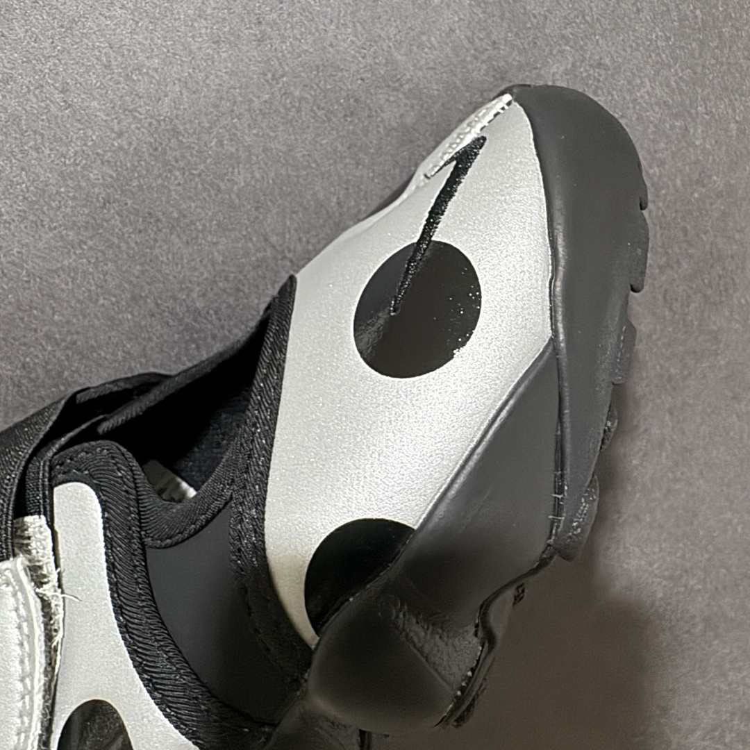 Nike Air Rift 阿迪系列生活休闲鞋 #将芭蕾平底鞋的优雅与独特的分趾设计相结合,并配备 Nike Air 缓 Nike Air Rift 阿迪系列生活休闲鞋 #将芭蕾平底鞋的优雅与独特的分趾设计相结合,并配备 Nike Air 缓