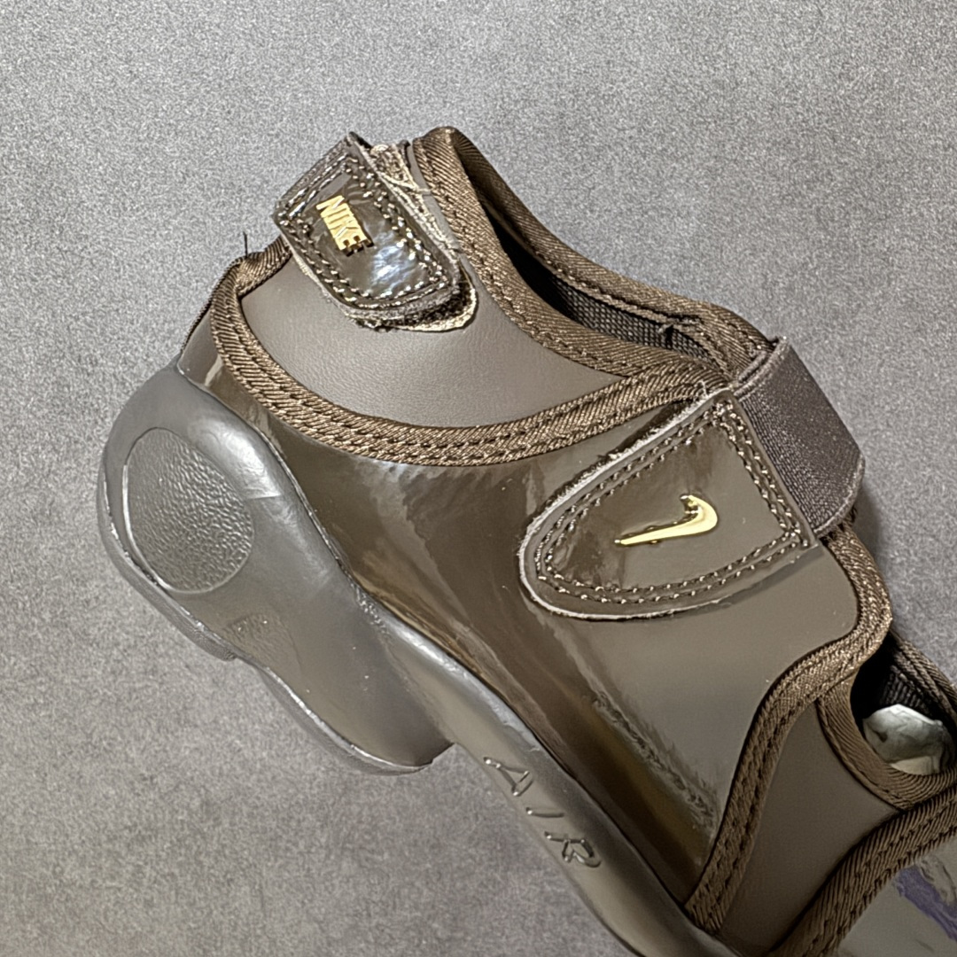 Nike Air Rift 阿迪系列生活休闲鞋 #将芭蕾平底鞋的优雅与独特的分趾设计相结合,并配备 Nike Air 缓 Nike Air Rift 阿迪系列生活休闲鞋 #将芭蕾平底鞋的优雅与独特的分趾设计相结合,并配备 Nike Air 缓