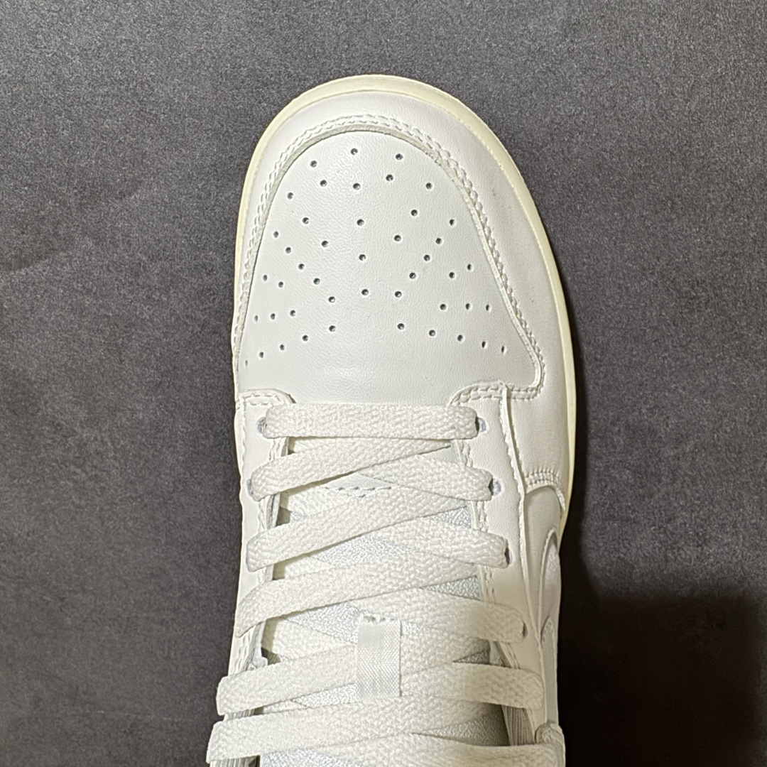 图片[5]-【公司级】Nike SB Dunk Low 低帮休闲板鞋 独家版型蒸餾加工帶來的是更好的视觉和脚感体验大厂纯原品质出货 清洁度 电绣工艺 皮料切割干净无任何毛边 细节完美 货号：IM4411-100 尺码：36-45带半码-选品中心