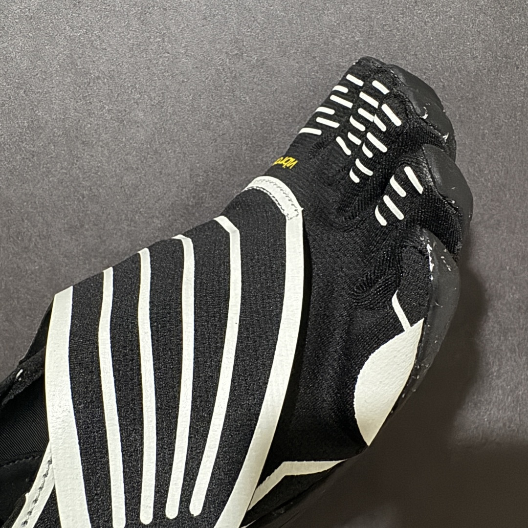 图片[8]-特价【公司级】Vibram GroundSplay 健身赤足深蹲支撑速干运动五指鞋 货号：26M8802 Black Ivory  尺码：35 36 37 38 39 40 41 42 43 44 45 46 47-选品中心