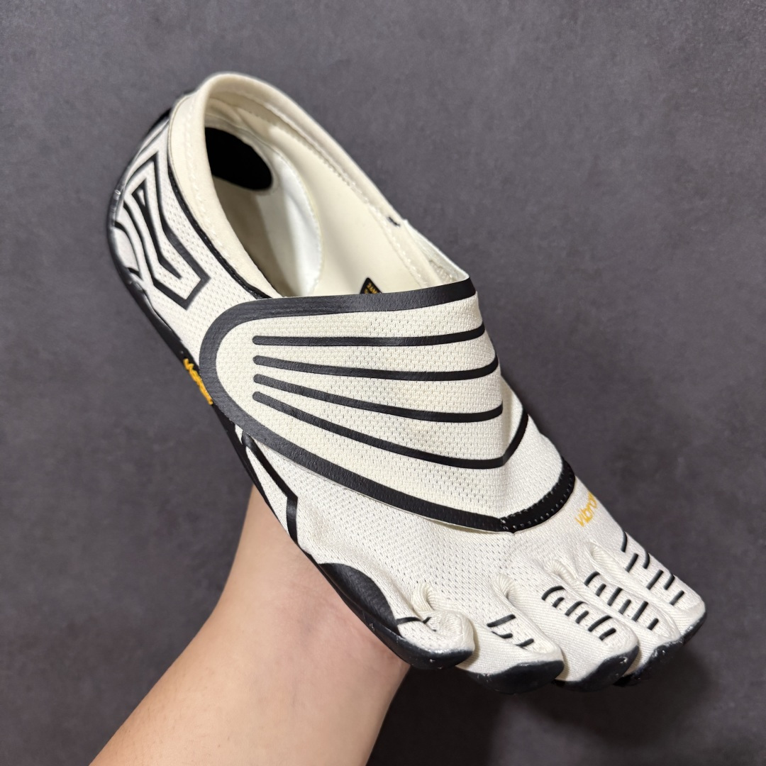 图片[3]-特价【公司级】Vibram GroundSplay 健身赤足深蹲支撑速干运动五指鞋 货号：26M8805 Black Ivory  尺码：35 36 37 38 39 40 41 42 43 44 45 46 47-选品中心