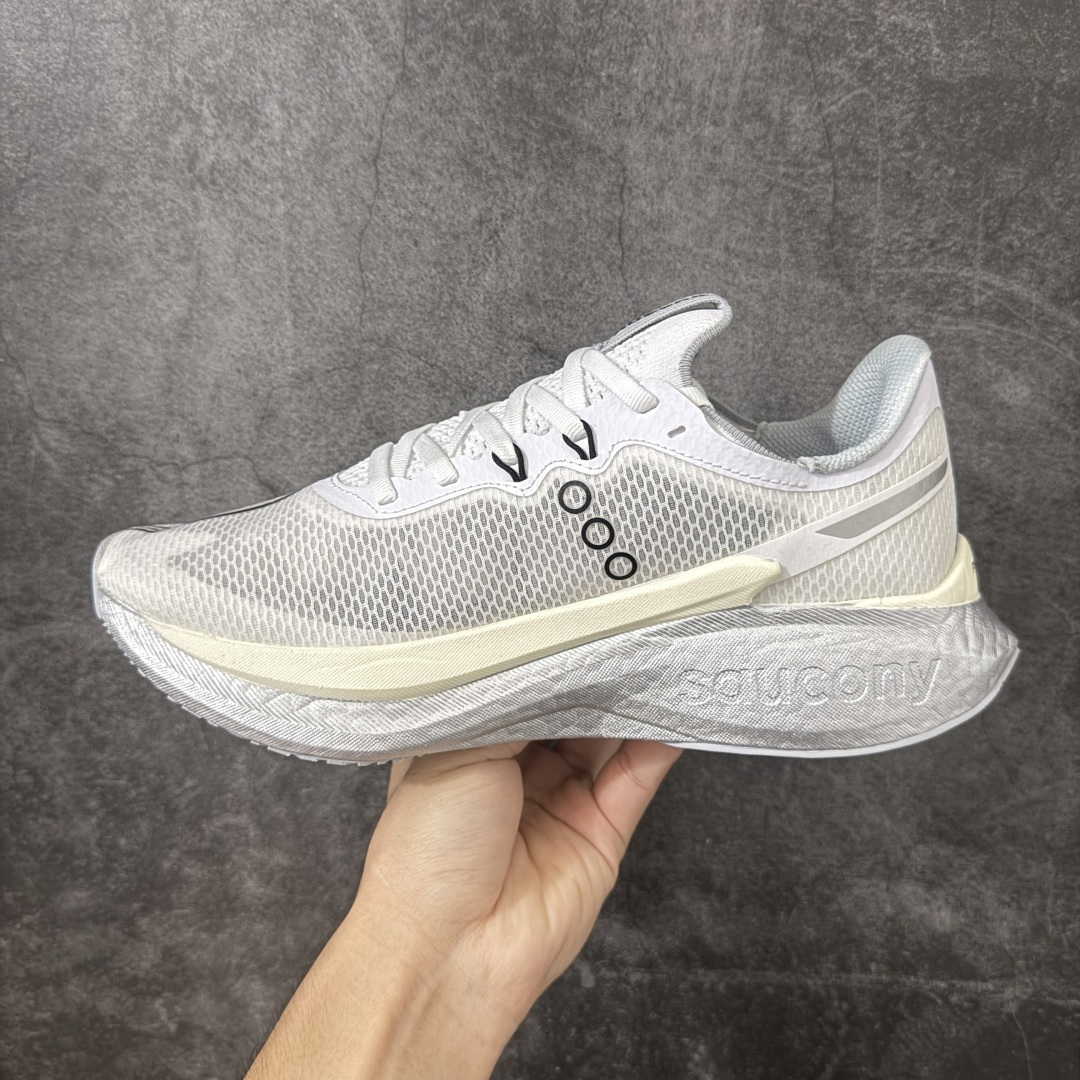 图片[2]-【纯原版】Saucony ENDORPHIN Pro 5 啡鹏 5 尼龙板 百搭舒适 低帮 马拉松训练竞速跑步鞋 索康尼推出的跑鞋是一款外观激进但脚感舒适的跑鞋 采用了全新的中底设计和鞋面工程 保留了软弹脚感和稳定支撑 适合进阶跑者和喜欢软弹脚感的跑者选择 尺码：40-45带半码-选品中心