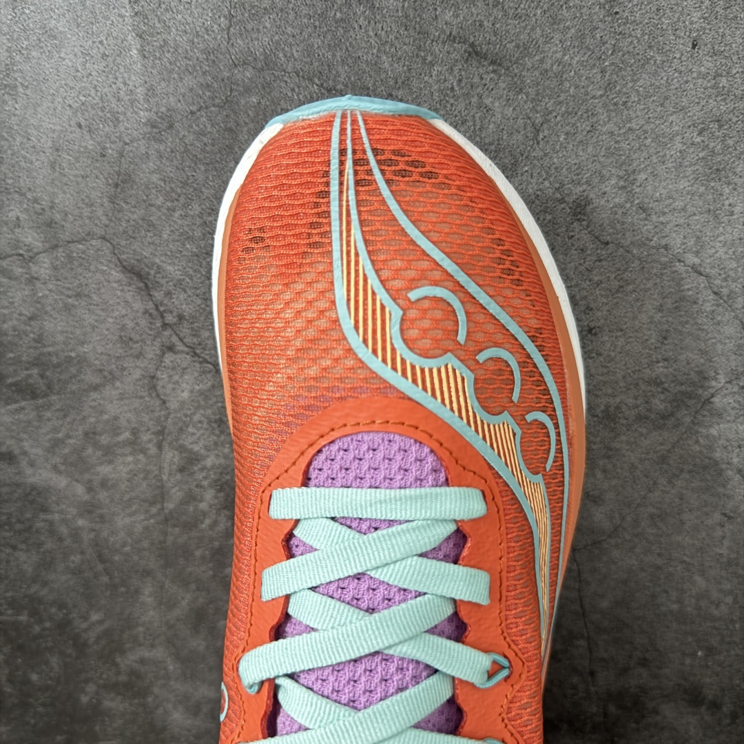 图片[5]-【纯原版】Saucony ENDORPHIN Pro 5 啡鹏 5 尼龙板 百搭舒适 低帮 马拉松训练竞速跑步鞋 索康尼推出的跑鞋是一款外观激进但脚感舒适的跑鞋 采用了全新的中底设计和鞋面工程 保留了软弹脚感和稳定支撑 适合进阶跑者和喜欢软弹脚感的跑者选择 尺码：36-40带半码-选品中心