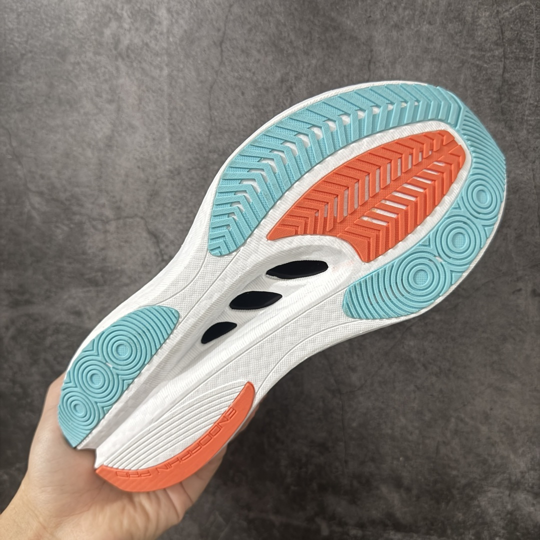 图片[9]-【纯原版】Saucony ENDORPHIN Pro 5 啡鹏 5 尼龙板 百搭舒适 低帮 马拉松训练竞速跑步鞋 索康尼推出的跑鞋是一款外观激进但脚感舒适的跑鞋 采用了全新的中底设计和鞋面工程 保留了软弹脚感和稳定支撑 适合进阶跑者和喜欢软弹脚感的跑者选择 尺码：36-40带半码-选品中心