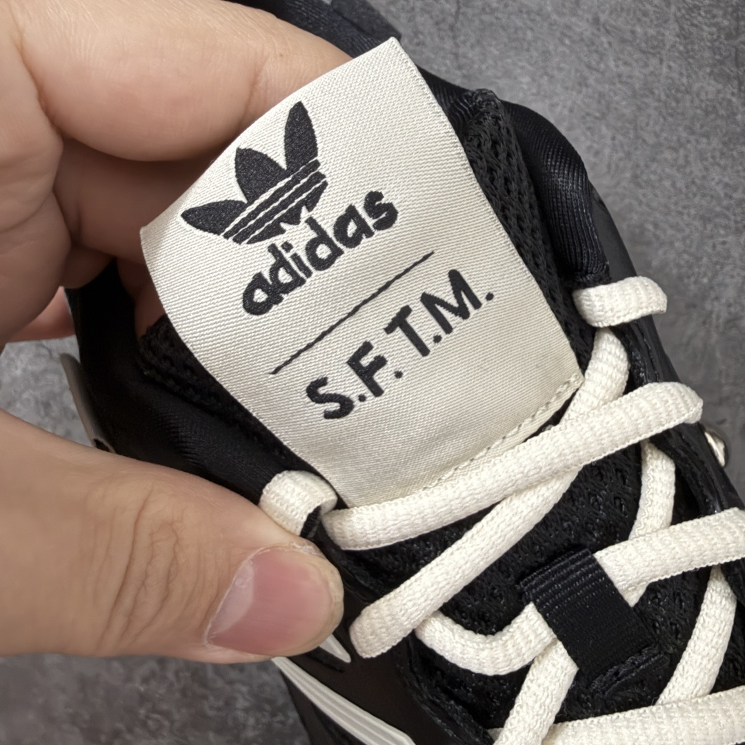 图片[6]-【CS纯原版】原装级别 SONG FOR THE MUTE x AD 阿迪 Adizero PR SFTM-006 联名款低帮休闲鞋 HP3523 1.原鞋原楦头打造完美版型 2.原盒开发 同正品一致立体钢印 区别市面普通印刷 3.鞋垫贴合欧索莱材质 鞋垫面高频立体印刷 鞋垫底同正品一致过胶纹路 4.鞋口材质色系纹路亮度均同正品一致 5.鞋面后套高剥太空革透心灰底，同原鞋一致，区别市面黑底材质。独家原鞋操作，太空革贴合胶膜，使其在前后帮成型的过程中，与鞋面完全贴合，后跟定型完美，区别市面太空革和鞋面直接缝合 6.鞋面网布纹路，网孔，克重，颜色等均按原鞋同步开发，区别市面不正确网孔纹路，不正确颜色 7.市面唯一跟原鞋同步，采用前帮+后帮成型工艺，真正把中底板和鞋面完全贴合，使鞋面和鞋底牢固贴合，不易开胶脱底。区别市面拉帮中底或在拉帮中底上面再简单覆盖中底板，以假充正 8.独家私模 鞋底同原鞋一致，采用MD和RB组合而成。SFTM-006 这款联名跑步鞋，属于薄底跑步鞋，所以MD需要一定的硬度支撑穿着者，才能保证运动的时候脚感舒适。区别市面一体描漆大底，以及把MD打软的错误操作 9.市面唯一跟原鞋同步，采用前帮+后帮成型工艺，真正把中底板和鞋面完全贴合，使鞋面和鞋底牢固贴合，不易开胶脱底。区别市面拉帮中底或在拉帮中底上面再简单覆盖中底板，以假充正 尺码：36 36.5 37 38 38.5 39 40 40.5 41 42 42.5 43 44 44.5 45-选品中心