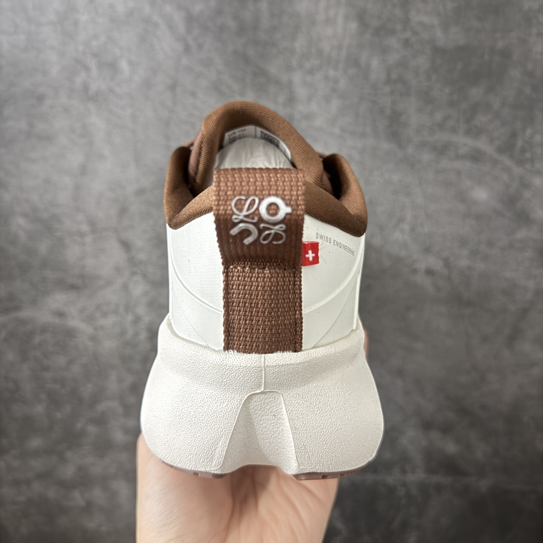 图片[4]-【莞产顶级】LOEWE罗意威 x ON昂跑 联名款 Cloudsolo系列 •原鞋一致橡胶底 原版高弹MD 加爆米花料 •正确后跟小蛮腰 •Logo立体有光泽度 •正确鞋头饱满立体 •鞋舌TPU立体高频 •正确鞋面网布多层厚实材料 •后跟织带高频立体 织带上浆加硬 •正确鞋带头滴胶柔软 •正确鞋垫前薄后厚有弹性（欧奈斯材料，非普通海玻璃） 尺码：36 36.5 37 37.5 38 38.5 39 40 40.5 41 42 42.5 43 44 44.5 45 46（真半码）-选品中心