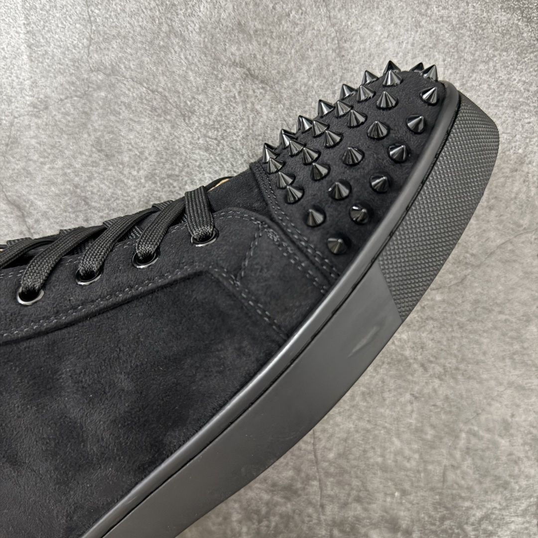 图片[6]-【莞产版本】法国品牌Christian Louboutin CL（路铂廷） 红底鞋 男鞋高帮红底鞋水钻系带运动休闲板鞋 高品质做工 细节完美 面料多材料拼接 镶嵌水钻不易掉钻 水钻装饰点缀 舒适圆头设计不挤脚 手工缝制线牢固不掉底 系带设计 内里二层猪皮 脚感舒适有质感 TPU鞋底 底厚约2.5cm 尺码：39-46-选品中心