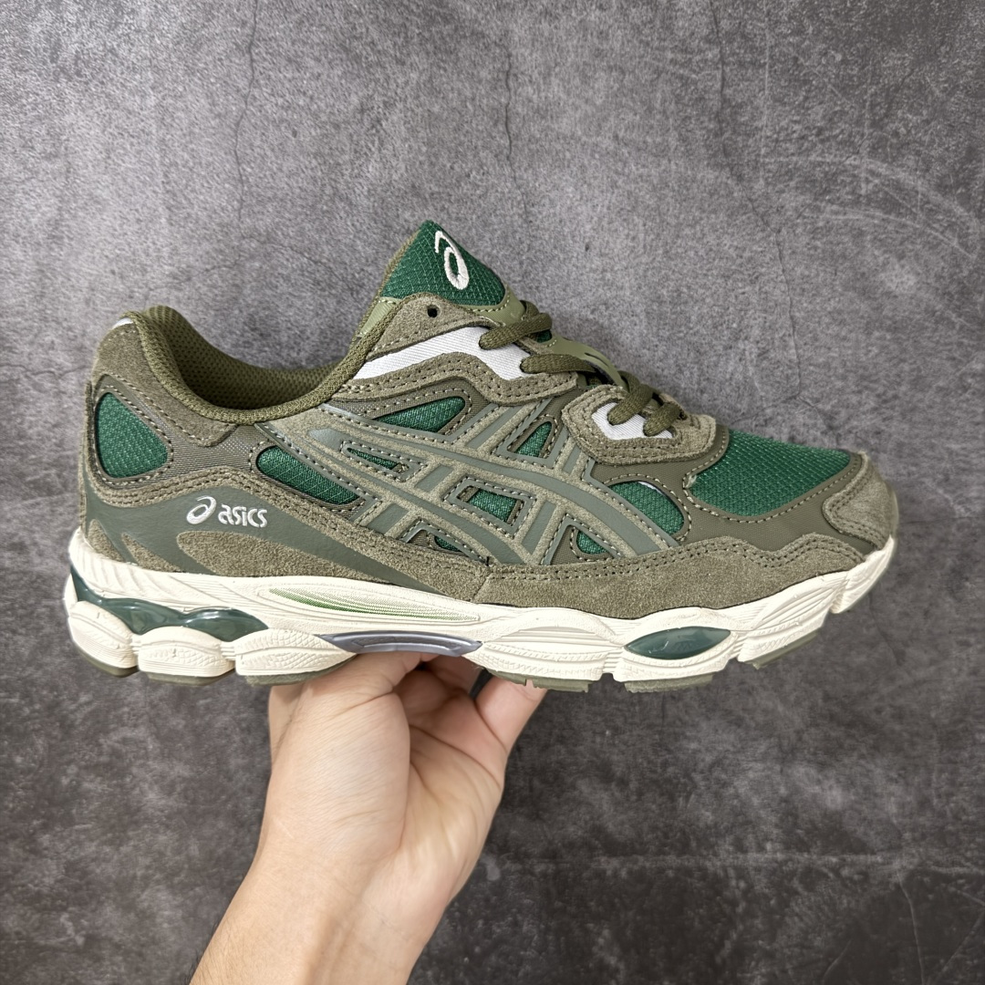 【纯原版】Asics Gel-NYC 亚瑟士 防滑耐磨 休闲运动鞋 采用双层提花网面设计 提高包裹性和透气性 后跟搭载稳定系统科技T-GEL提升整体支撑力和结构感 减少对身体带来的冲击负荷 创新中底至轻回弹 货号： 1203A739-300 尺码： 40-47带半码-选品中心
