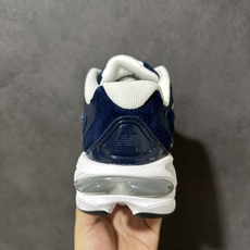 New Balance NB983系列复古休闲慢跑鞋 货号:U983ND 尺码:36 37 37.5 38 38.5 3 New Balance NB983系列复古休闲慢跑鞋 货号:U983ND 尺码:36 37 37.5 38 38.5 3