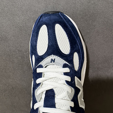 New Balance NB983系列复古休闲慢跑鞋 货号:U983ND 尺码:36 37 37.5 38 38.5 3 New Balance NB983系列复古休闲慢跑鞋 货号:U983ND 尺码:36 37 37.5 38 38.5 3