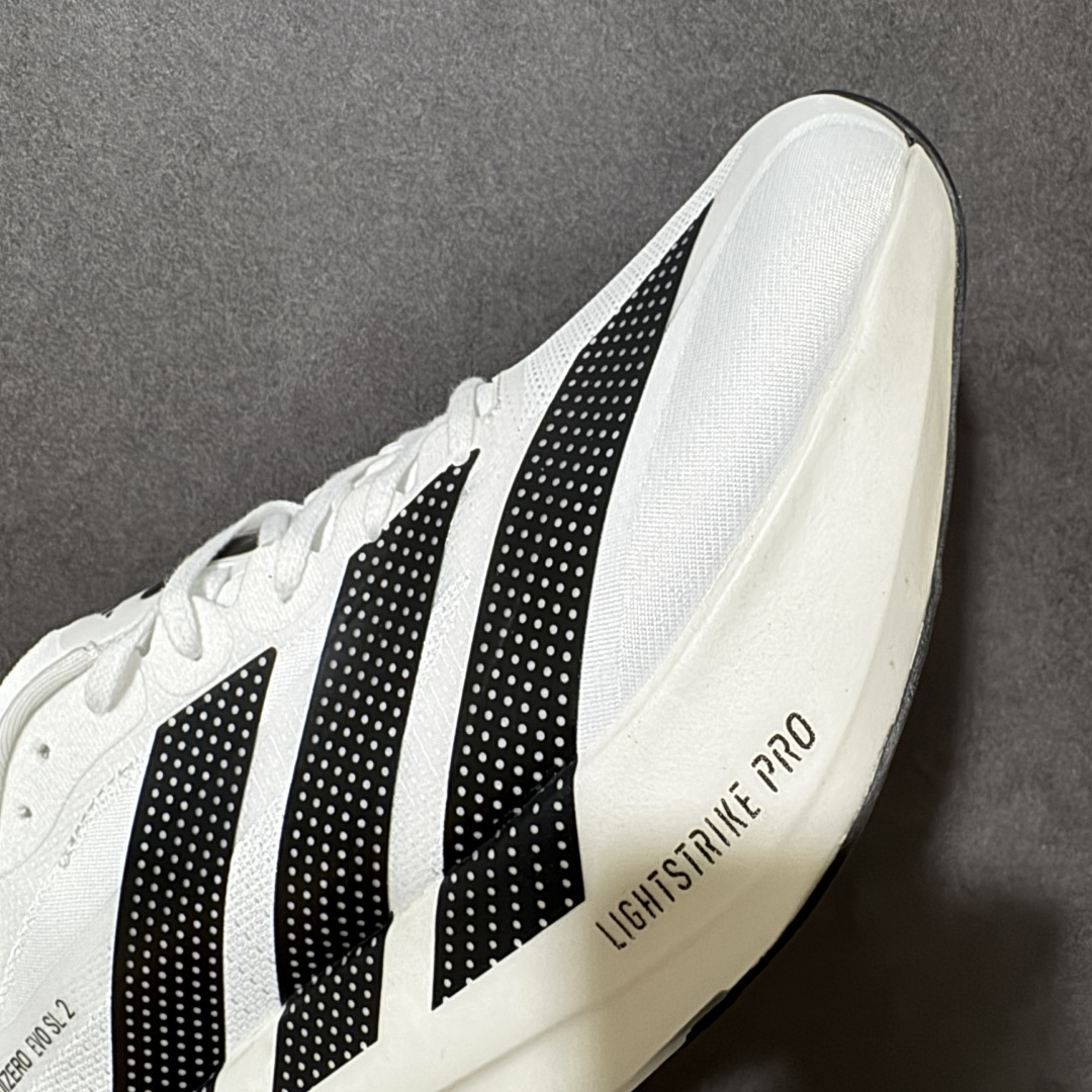 图片[8]-【TD版本】Adidas Adizero Evo SL 2 阿迪超轻透气缓震跑鞋 整体外观造型与adiZero Adios Pro EVO 1非常相似 中底配置方面搭载全掌Lightstrike Pro 鞋面采用透气网面示人 契合日常训练鞋的定位 更加耐用 外底给到了马牌橡胶 及上代竞速旗舰adidas Adizero Adios Pro 3区域分布 货号： DF6206 尺码：36-45-选品中心