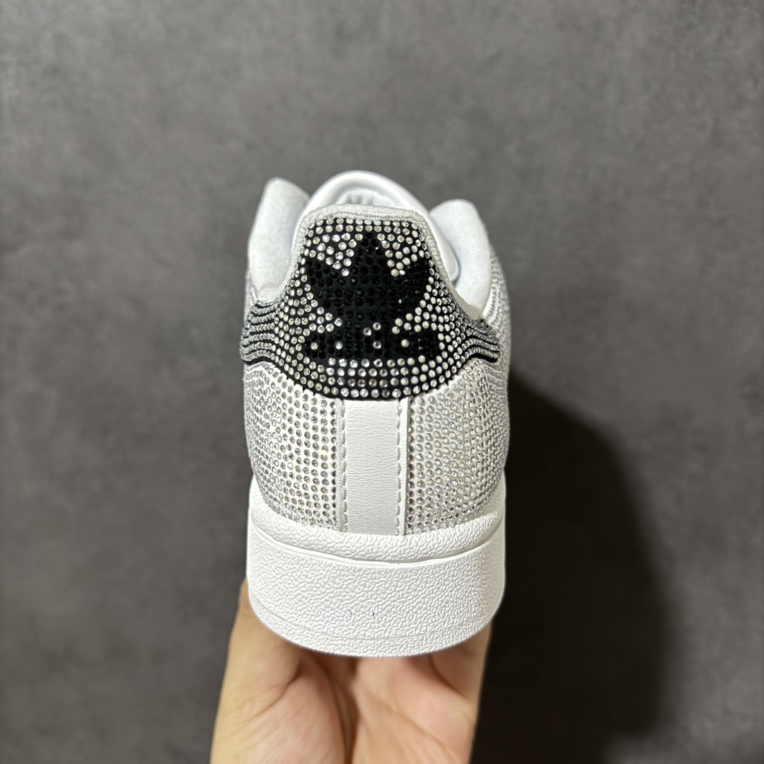 图片[4]-【公司级】Adidas Originals Superstar贝壳头系列 阿迪达斯 三叶草低帮经典百搭休闲运动板鞋 货号：IH4205 尺码：35.5 36 36.5 37 38 38.5 39 40 40.5 41 42 42.5 43 44 45-选品中心