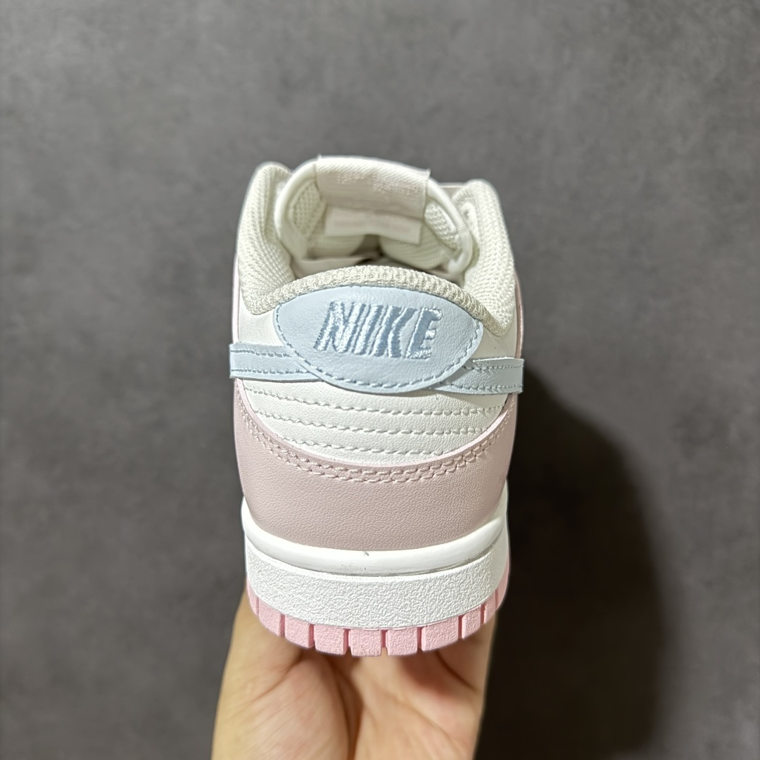 图片[4]-【公司级】Nike SB Dunk Low 白蓝粉拼色 低帮休闲板鞋 独家版型蒸餾加工帶來的是更好的视觉和脚感体验 清洁度 电绣工艺 皮料切割干净无任何毛边细节完美 货号：IB3484-001 尺码：35-40（半）-选品中心