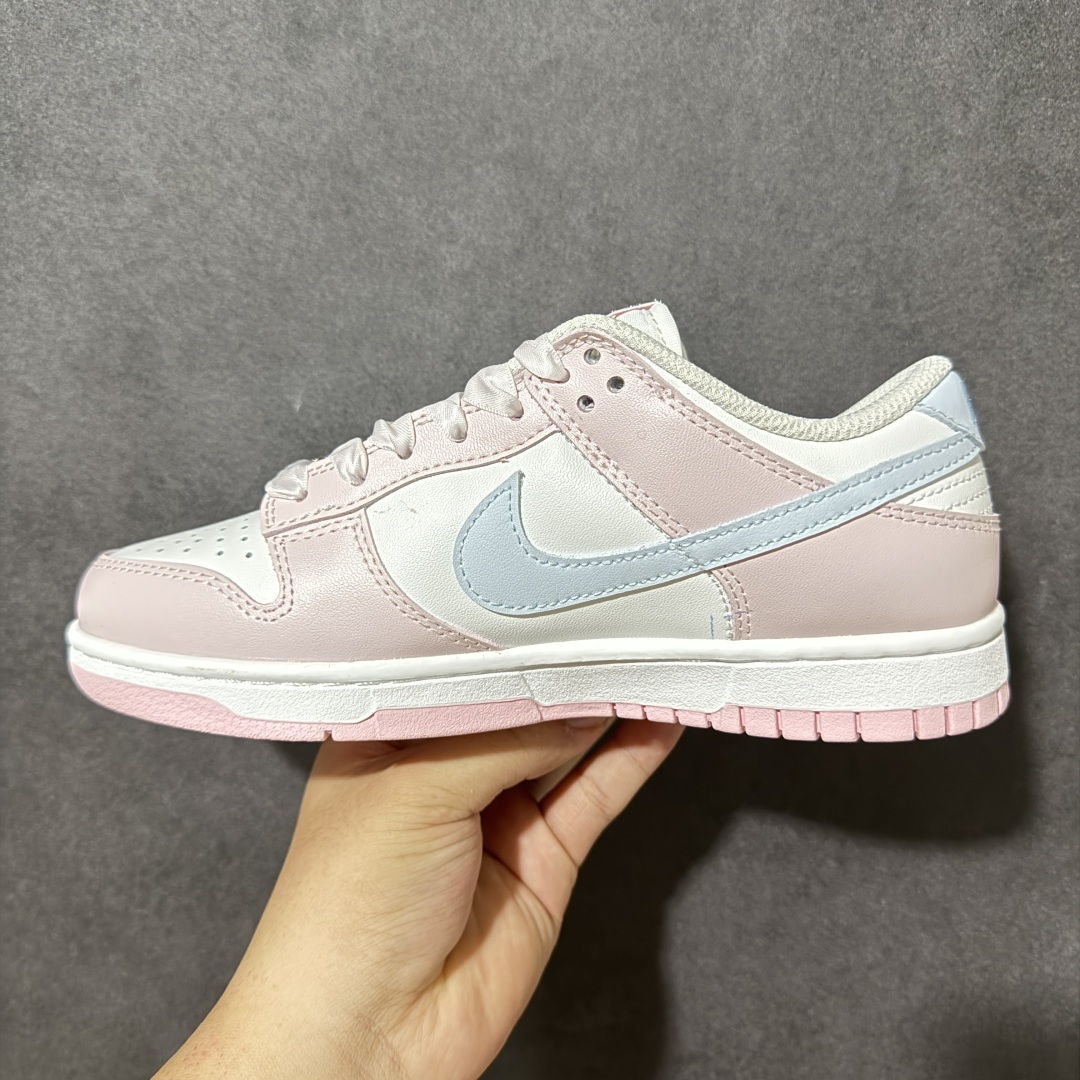 图片[2]-【公司级】Nike SB Dunk Low 白蓝粉拼色 低帮休闲板鞋 独家版型蒸餾加工帶來的是更好的视觉和脚感体验 清洁度 电绣工艺 皮料切割干净无任何毛边细节完美 货号：IB3484-001 尺码：35-40（半）-选品中心