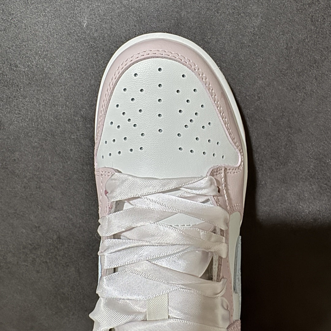 图片[5]-【公司级】Nike SB Dunk Low 白蓝粉拼色 低帮休闲板鞋 独家版型蒸餾加工帶來的是更好的视觉和脚感体验 清洁度 电绣工艺 皮料切割干净无任何毛边细节完美 货号：IB3484-001 尺码：35-40（半）-选品中心
