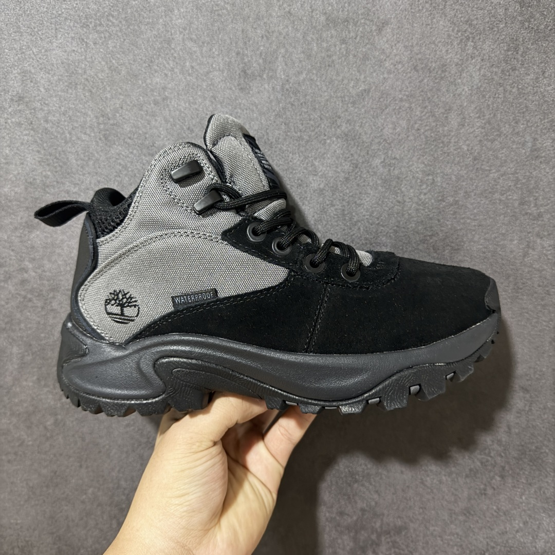 【公司级】添柏岚Timberland Maddsen 舒适百搭潮流时尚 防水抓地 低帮 徒步鞋广东大厂品质 原盒原包装 面料采用意大利顶级磨砂细纹牛皮 鞋底采用柔软橡胶大底 脚感一流 搭配防臭防腐真皮乳胶鞋垫 给您完美的穿着体验 质量考究耐穿 型男必备 专治不帅 高品质脚感一流 货号：A6DNEWO2 尺码：40 41 42 43 44 45-选品中心