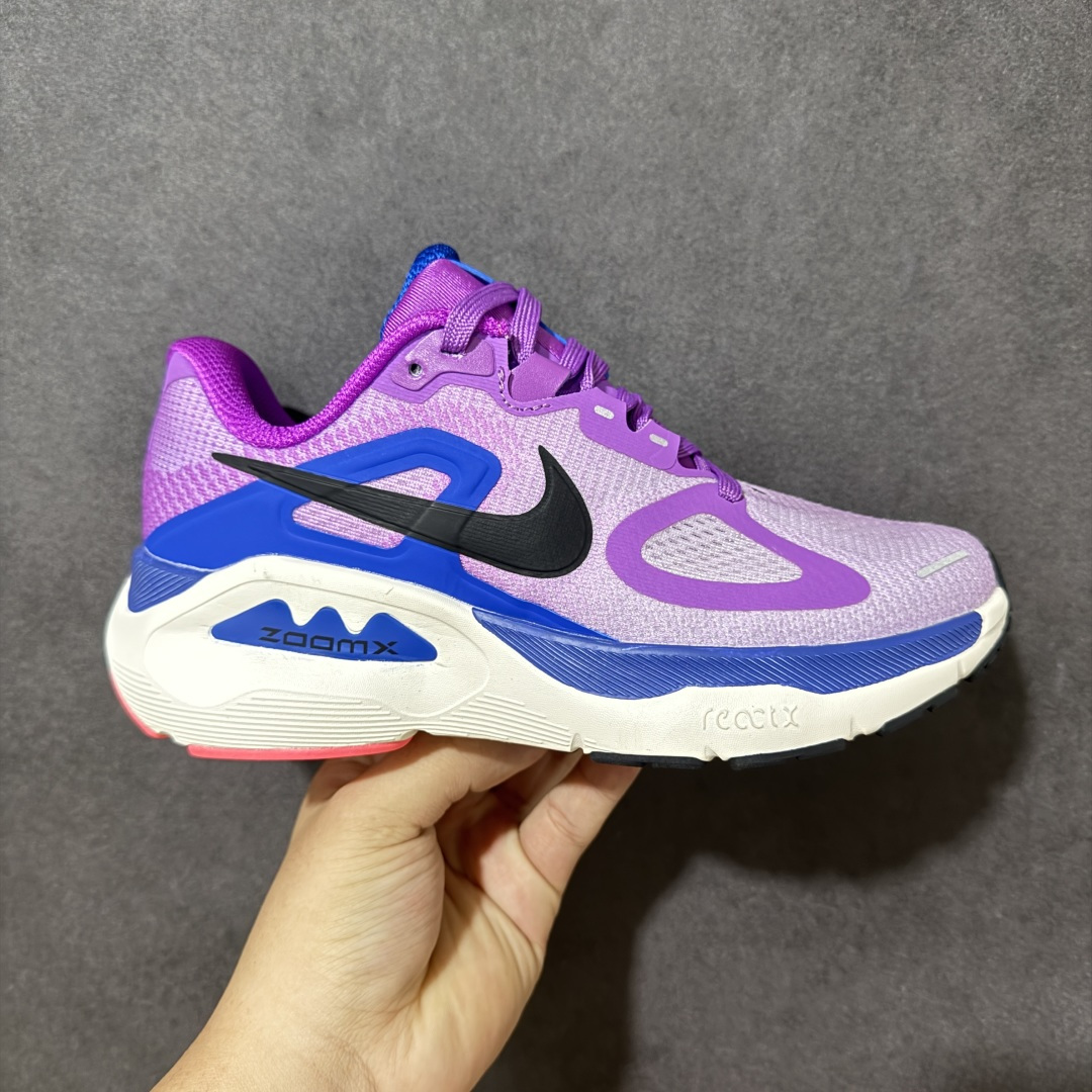 【公司级】NIKE STRUCTURE PLUS 耐克 舒适减震防滑 低帮跑步鞋 全掌ReactX泡绵中底 前掌和后跟还配备了Air Zoom气垫单元 据说跑起来更快更舒适哦 这次最大的升级点 首次引入了ReactX泡绵 货号:HQ3049-500 尺码:36-39-选品中心