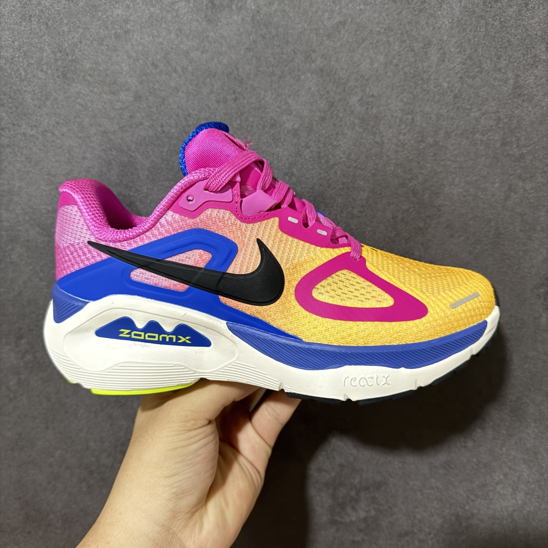 【公司级】NIKE STRUCTURE PLUS 耐克 舒适减震防滑 低帮跑步鞋 全掌ReactX泡绵中底 前掌和后跟还配备了Air Zoom气垫单元 据说跑起来更快更舒适哦 这次最大的升级点 首次引入了ReactX泡绵 货号：HQ3049-500 尺码：36-45-选品中心